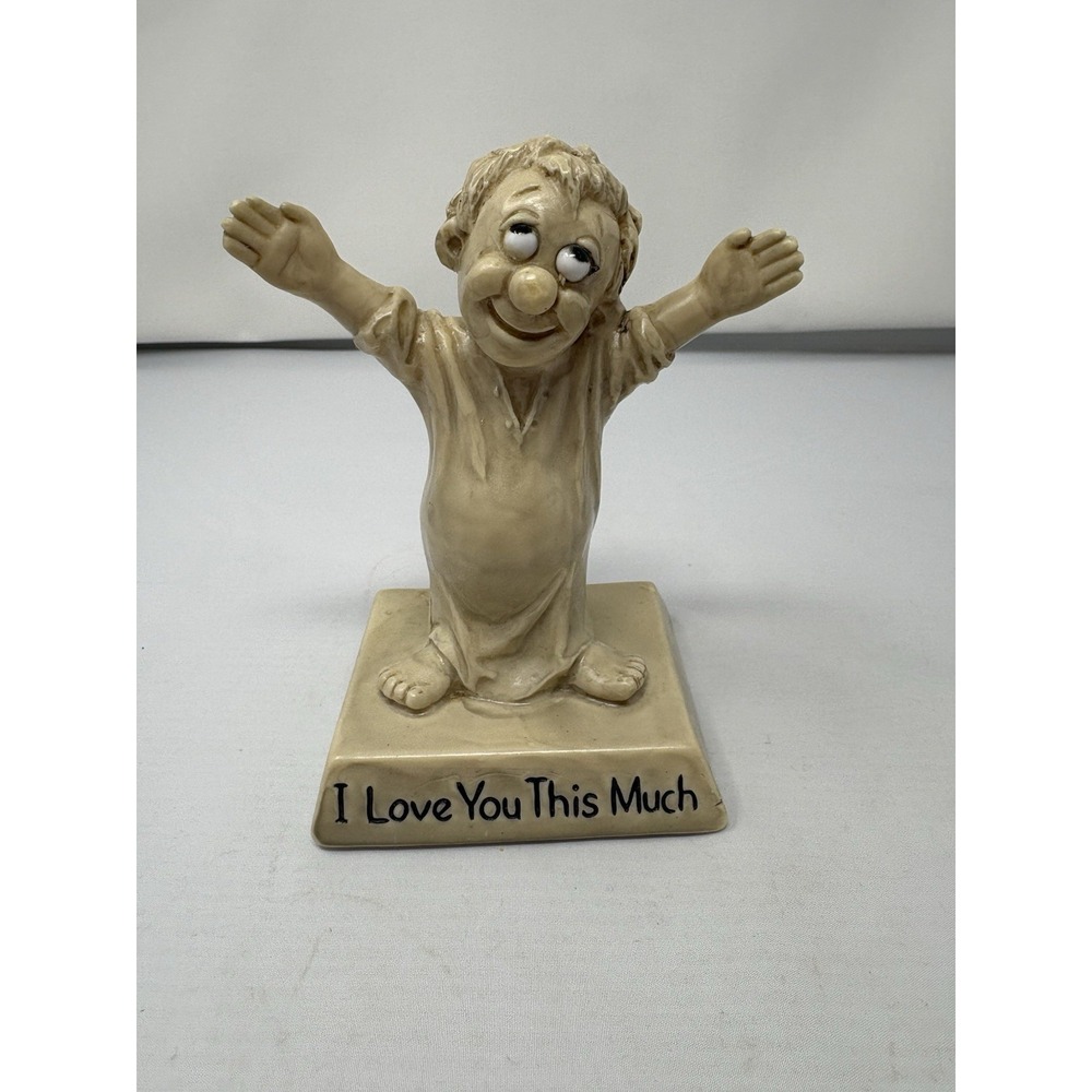 Vintage W & R Berrie Figurine 1970 I Love You This Much Resin Statue